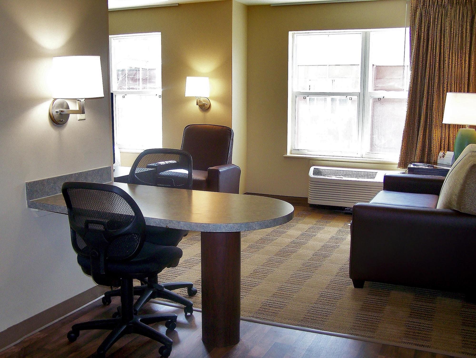 Extended Stay America Suites - Dallas - Vantage Point Dr Exterior photo