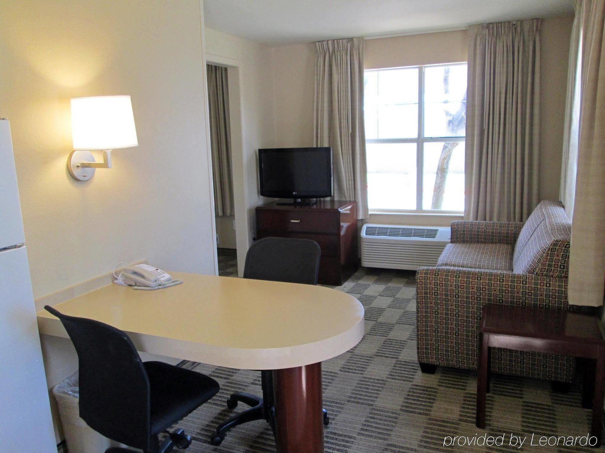 Extended Stay America Suites - Dallas - Vantage Point Dr Exterior photo